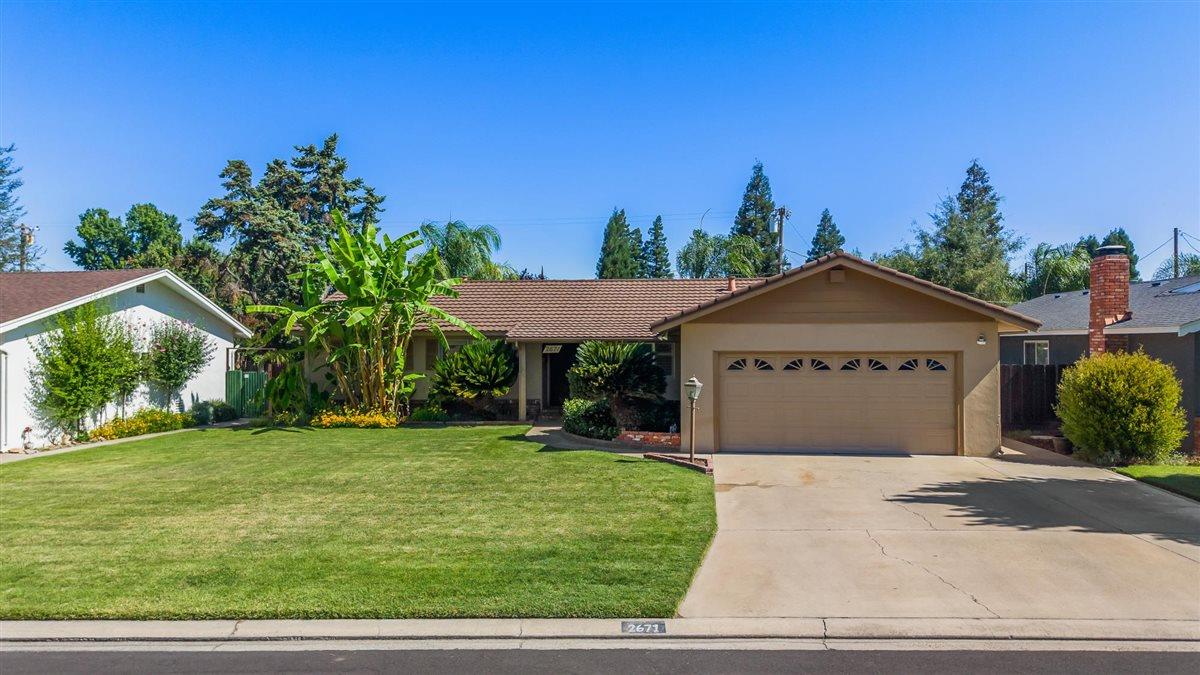 2671 El Camino Dr, Turlock, CA 95380