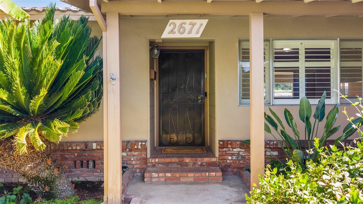 2671 El Camino Dr, Turlock, CA 95380
