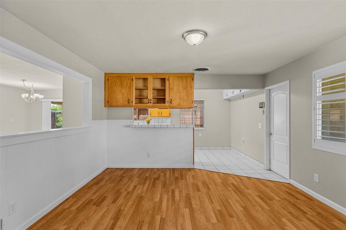 2671 El Camino Dr, Turlock, CA 95380