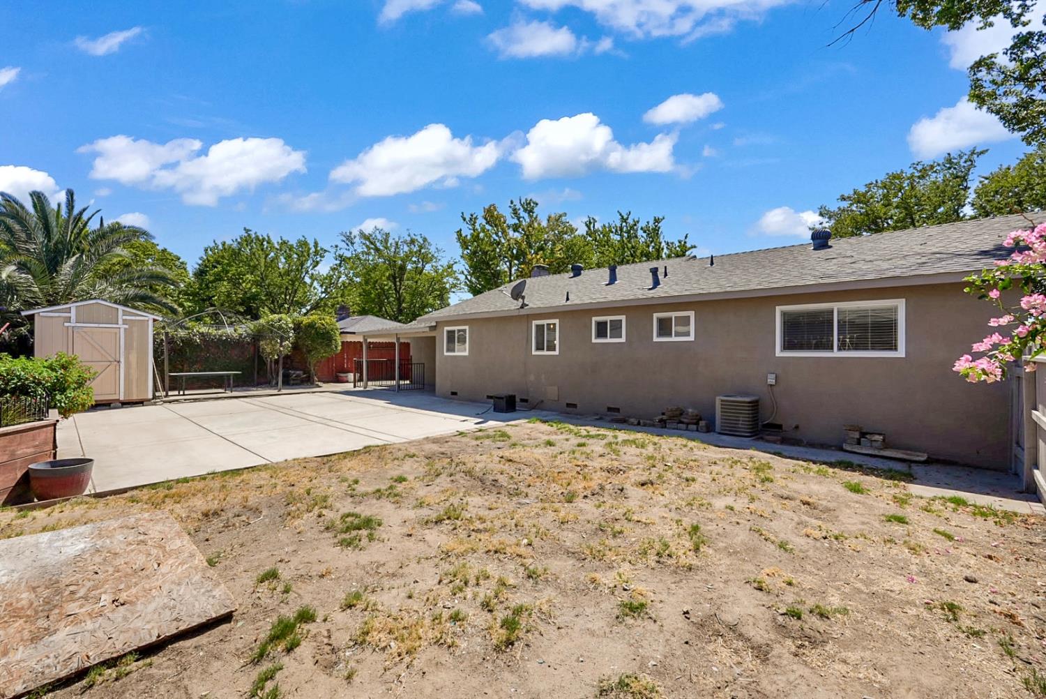 3104 Pembroke Dr, Modesto, CA 95350