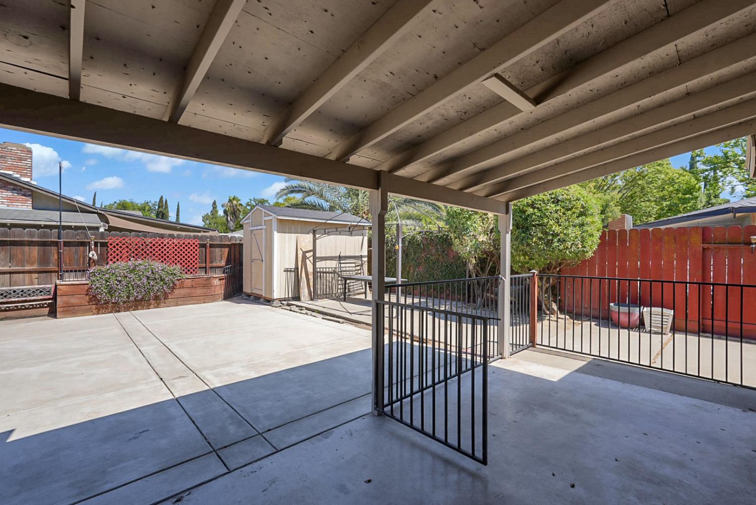 3104 Pembroke Dr, Modesto, CA 95350