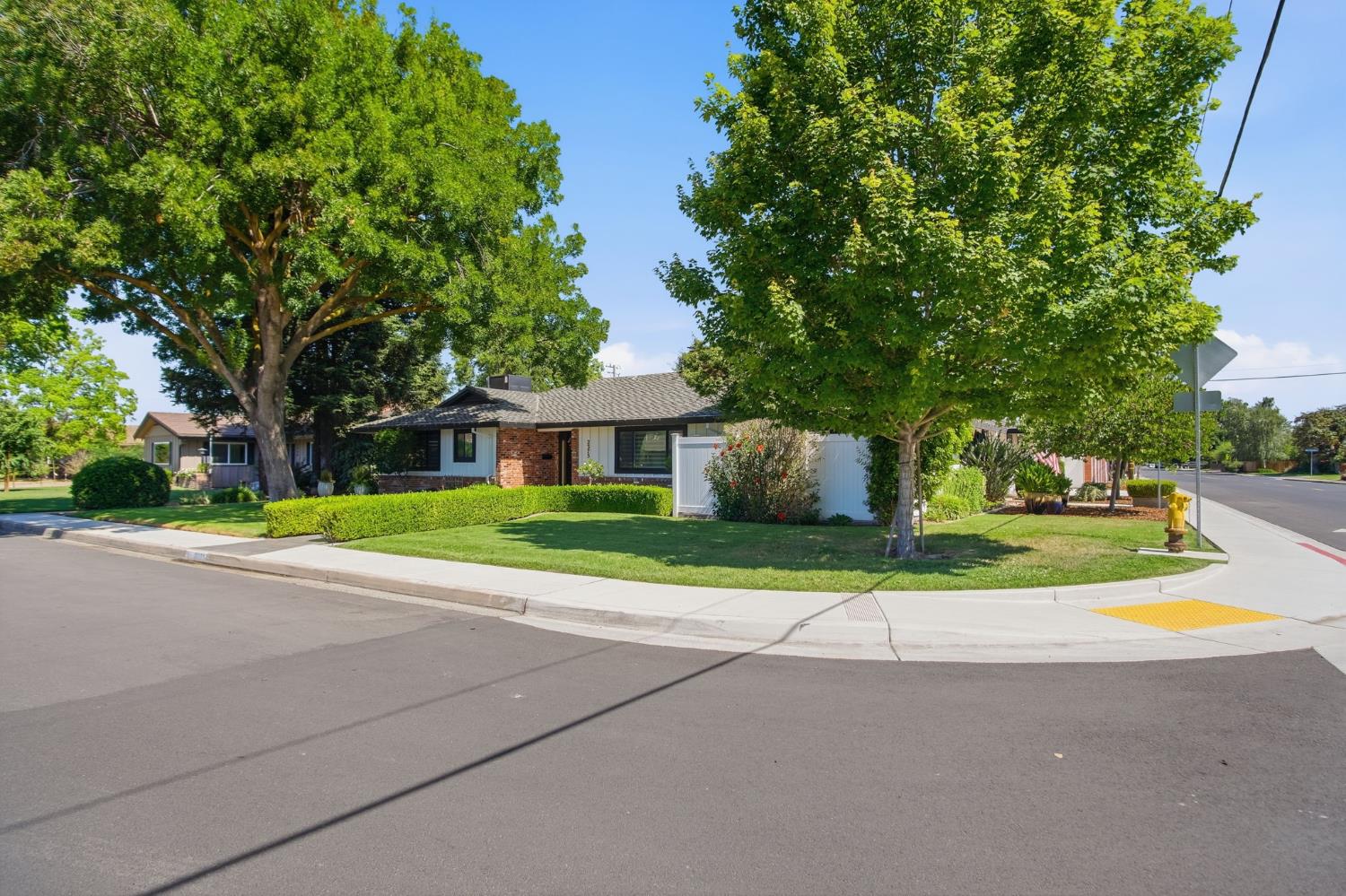 2375 EL CAPITAN Dr, Turlock, CA 95380