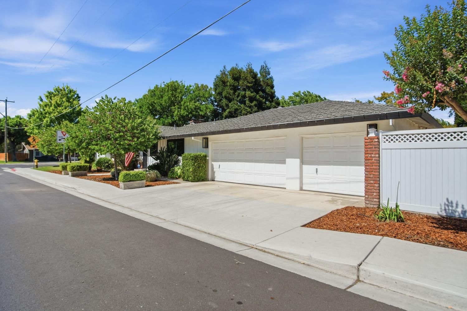 2375 EL CAPITAN Dr, Turlock, CA 95380