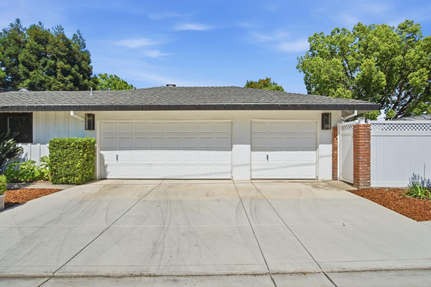 2375 EL CAPITAN Dr, Turlock, CA 95380