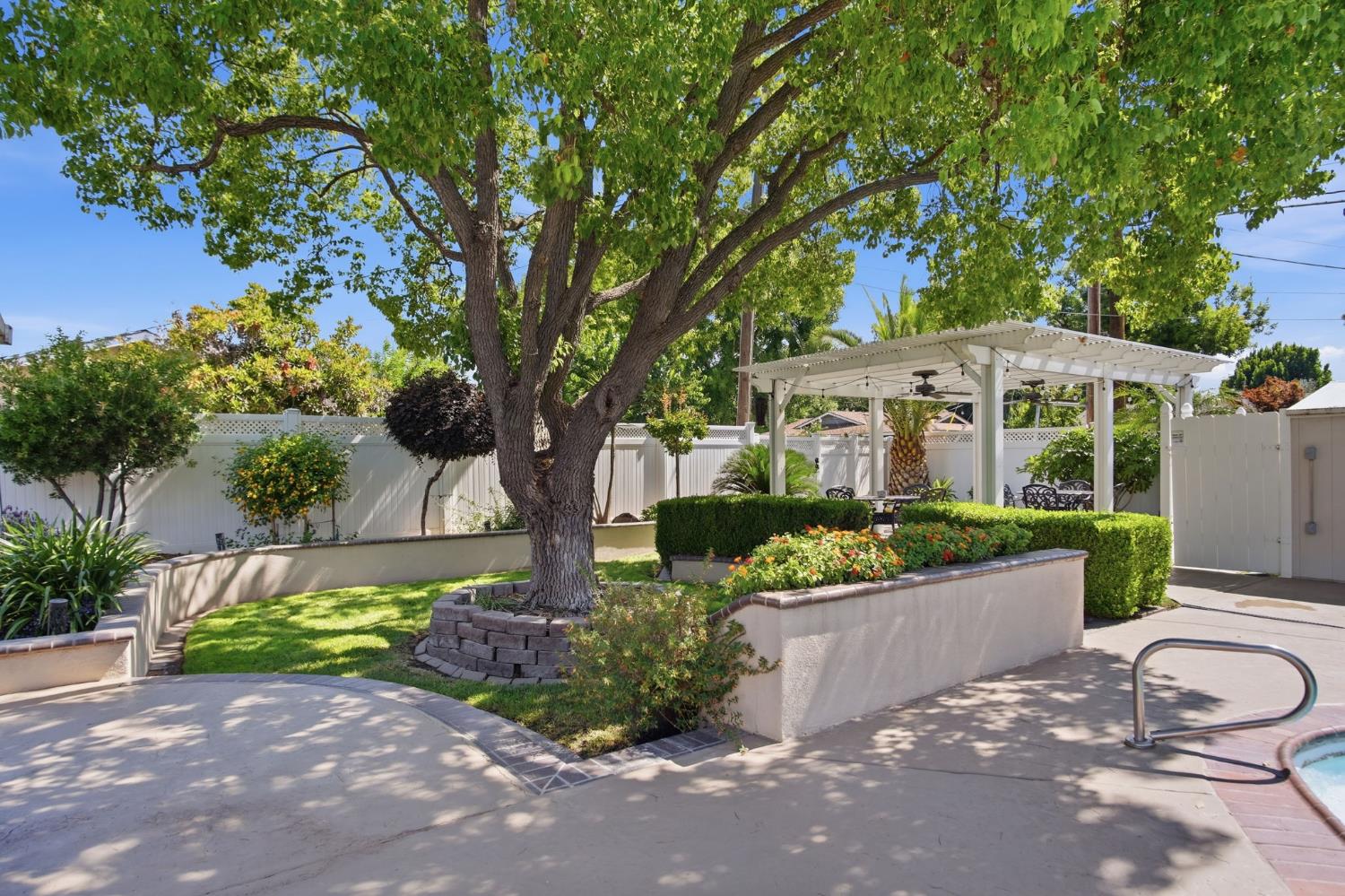 2375 EL CAPITAN Dr, Turlock, CA 95380