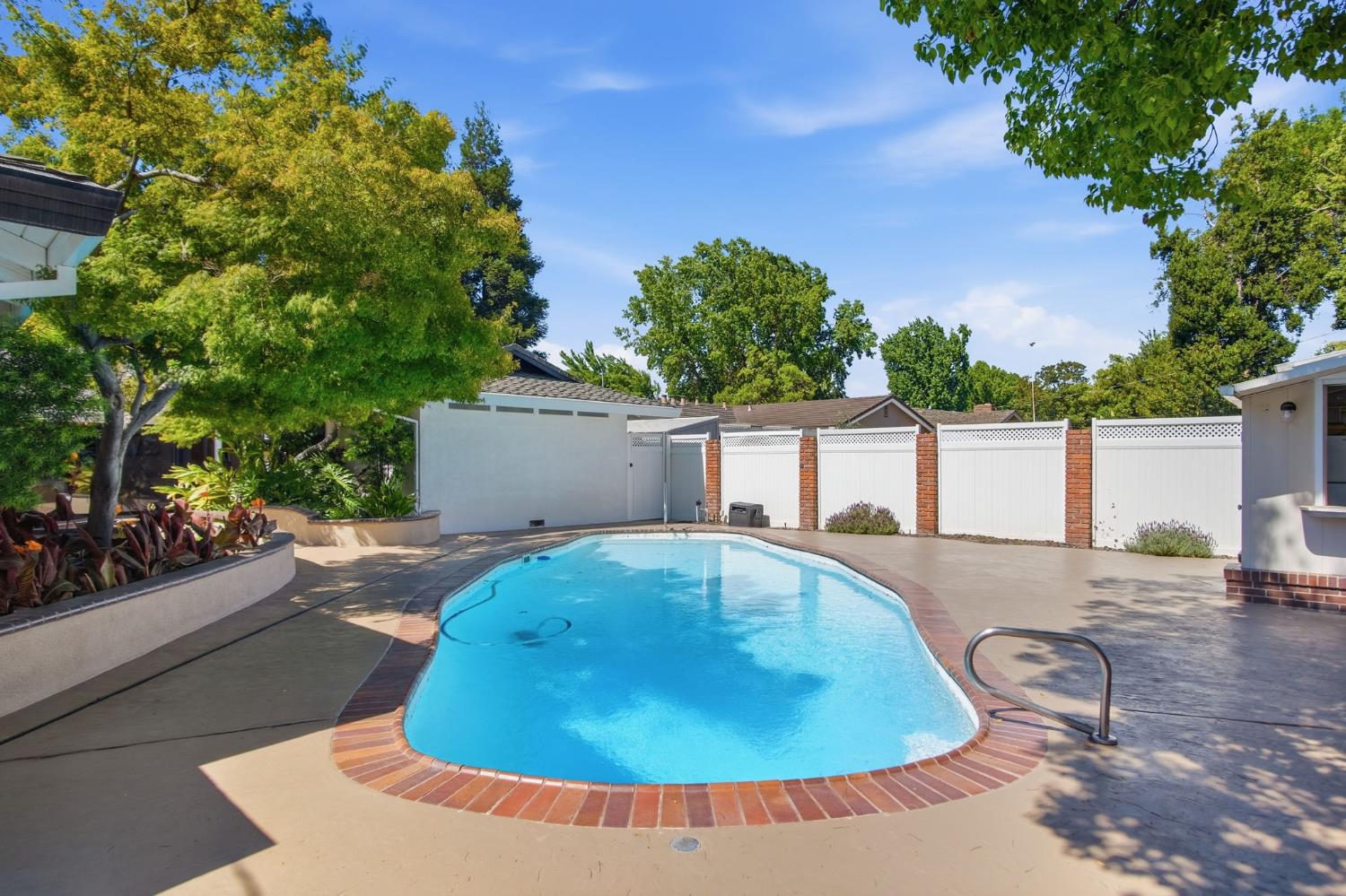 2375 EL CAPITAN Dr, Turlock, CA 95380