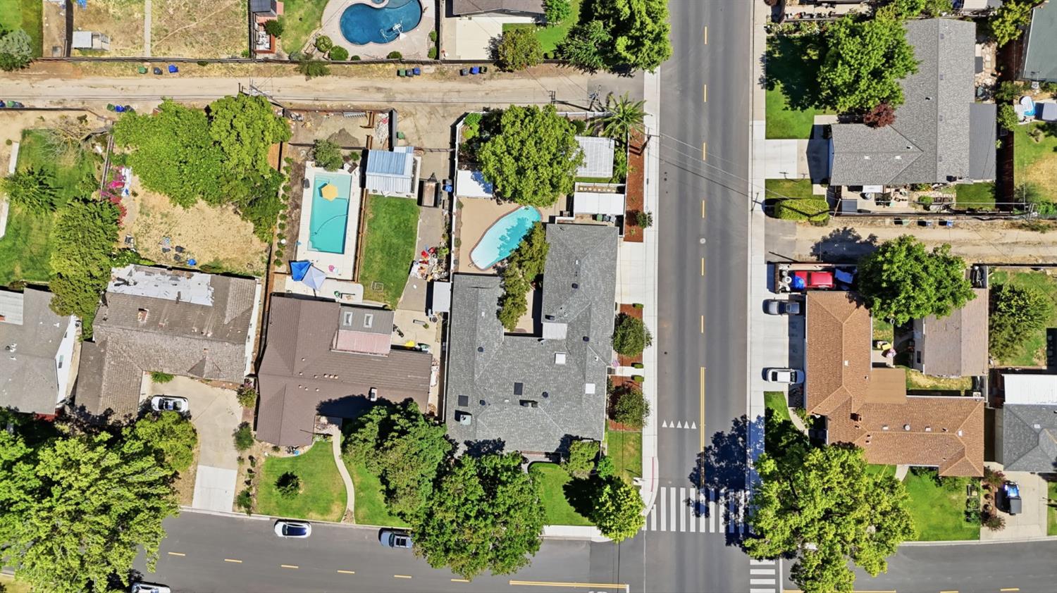 2375 EL CAPITAN Dr, Turlock, CA 95380