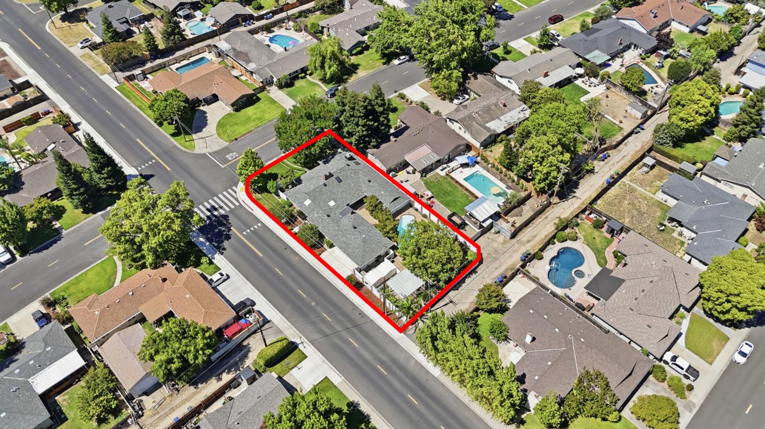 2375 EL CAPITAN Dr, Turlock, CA 95380