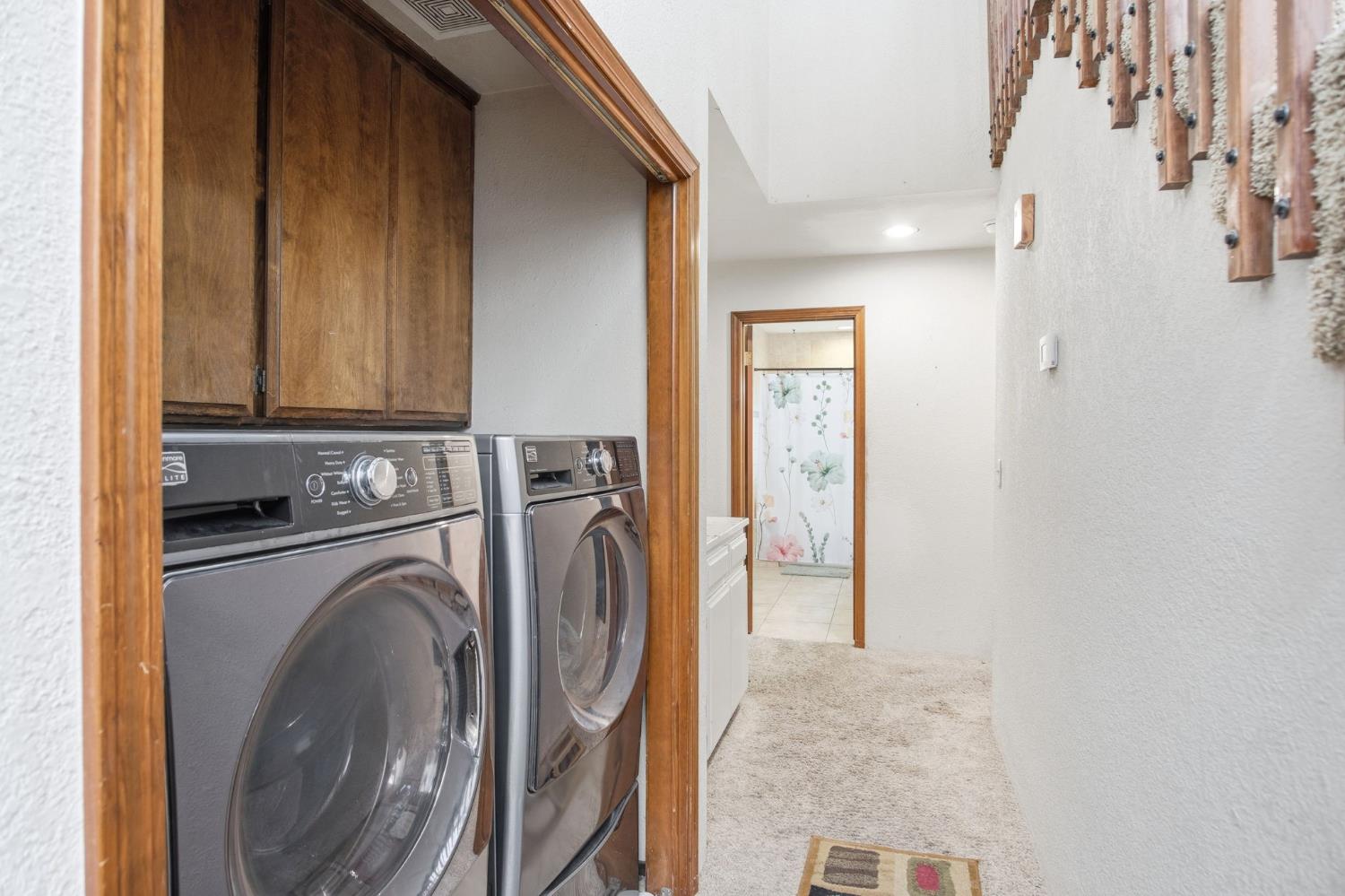 1421 El Pueblo Dr, Modesto, CA 95355