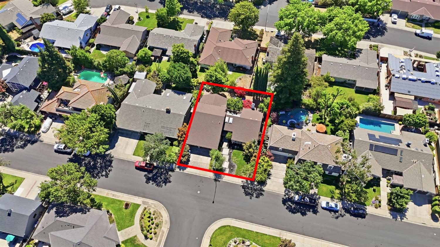 1421 El Pueblo Dr, Modesto, CA 95355