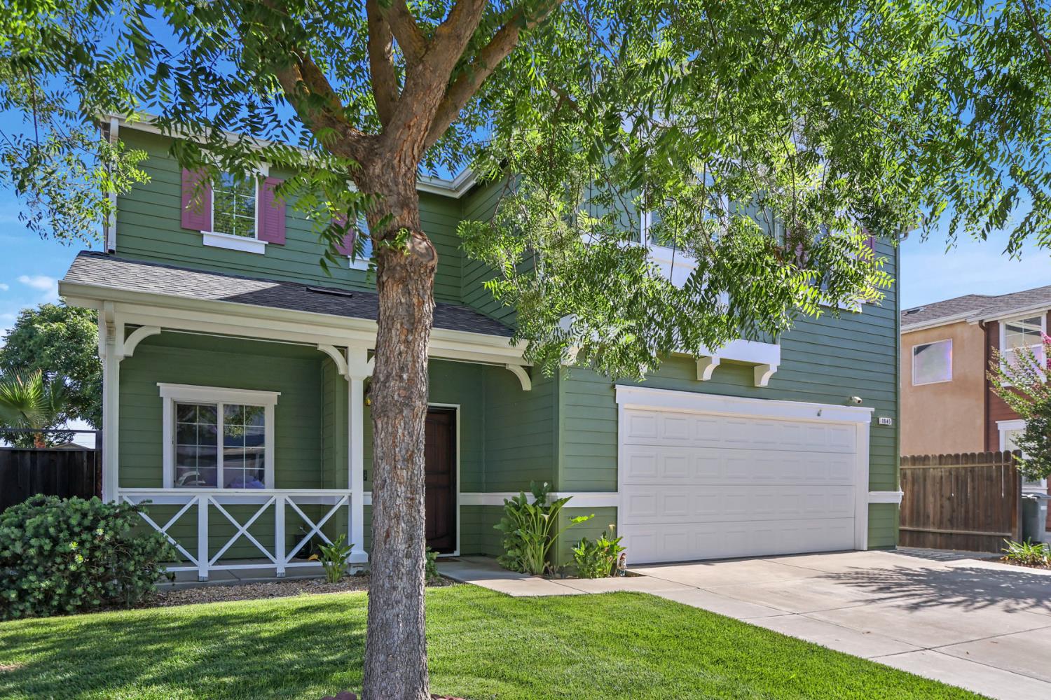 1945 San Ramos Way, Modesto, CA 95358