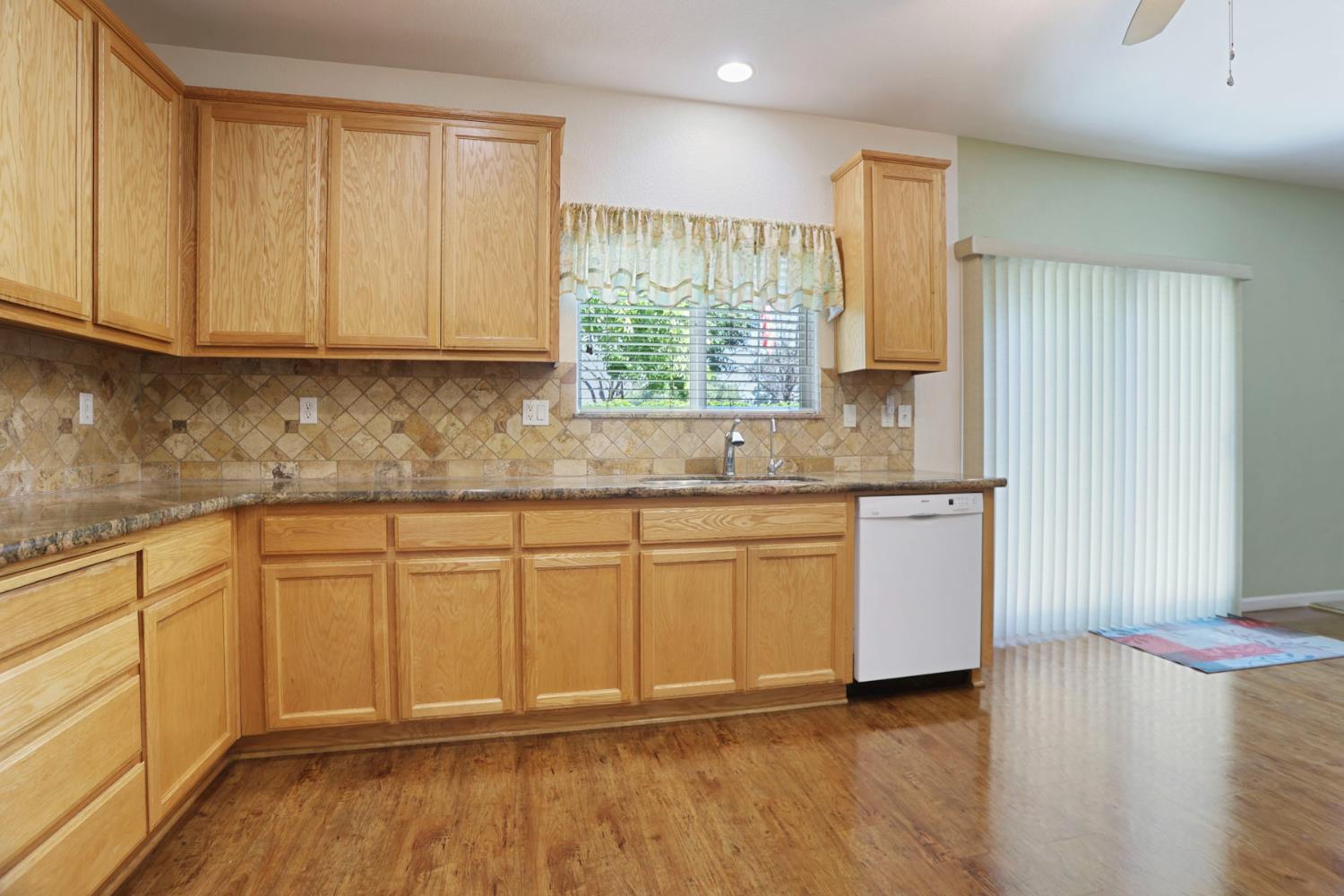 1945 San Ramos Way, Modesto, CA 95358
