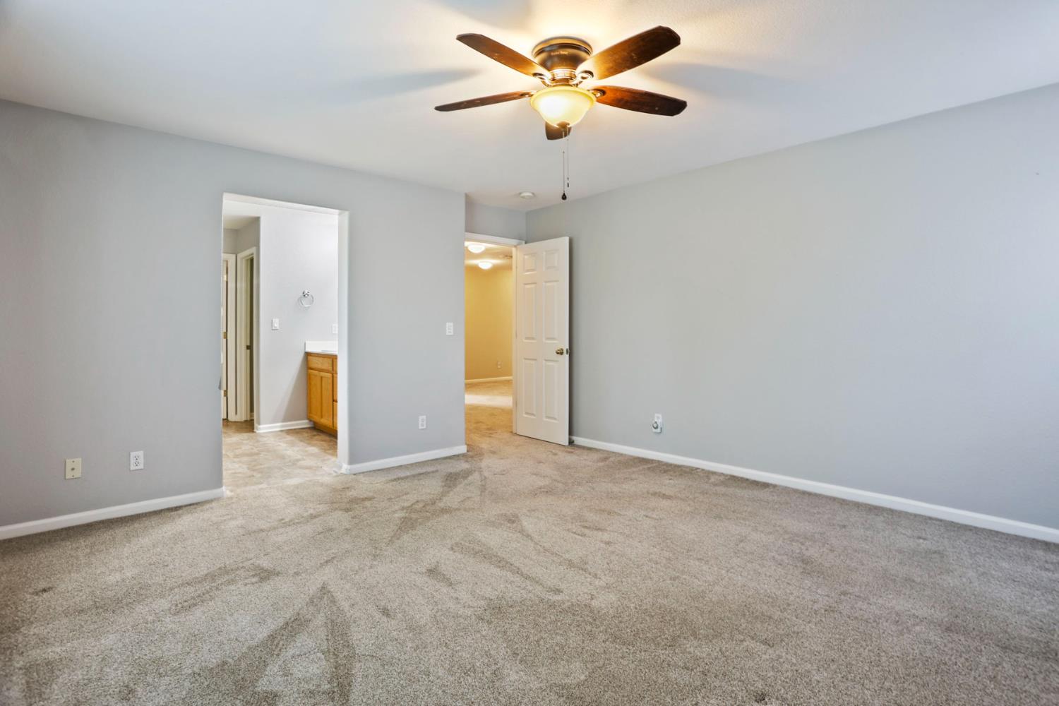 1945 San Ramos Way, Modesto, CA 95358
