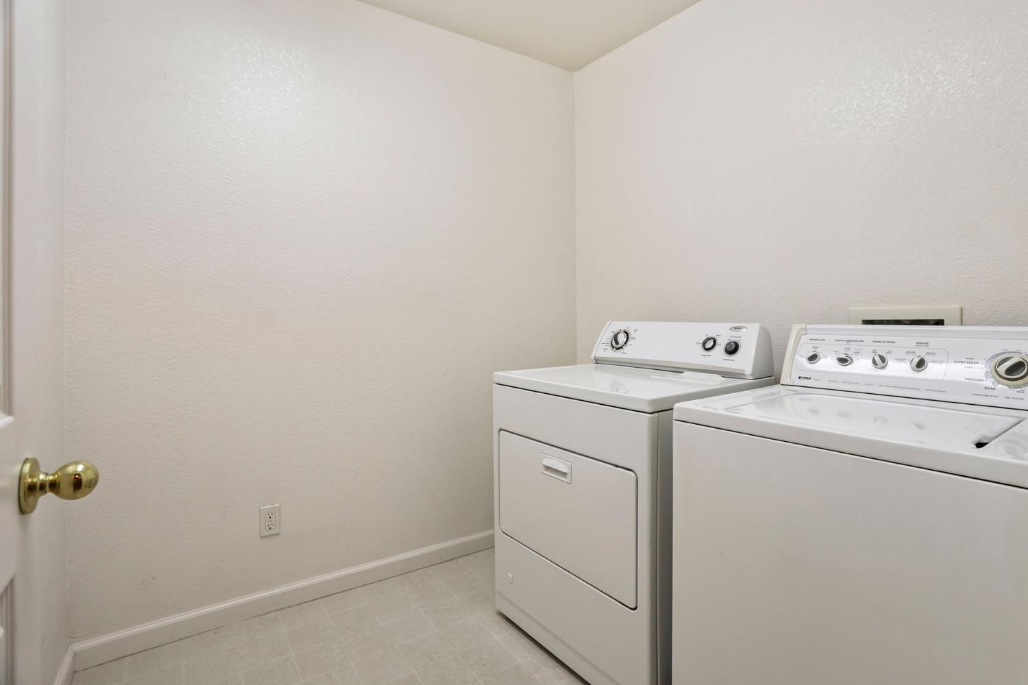 1945 San Ramos Way, Modesto, CA 95358