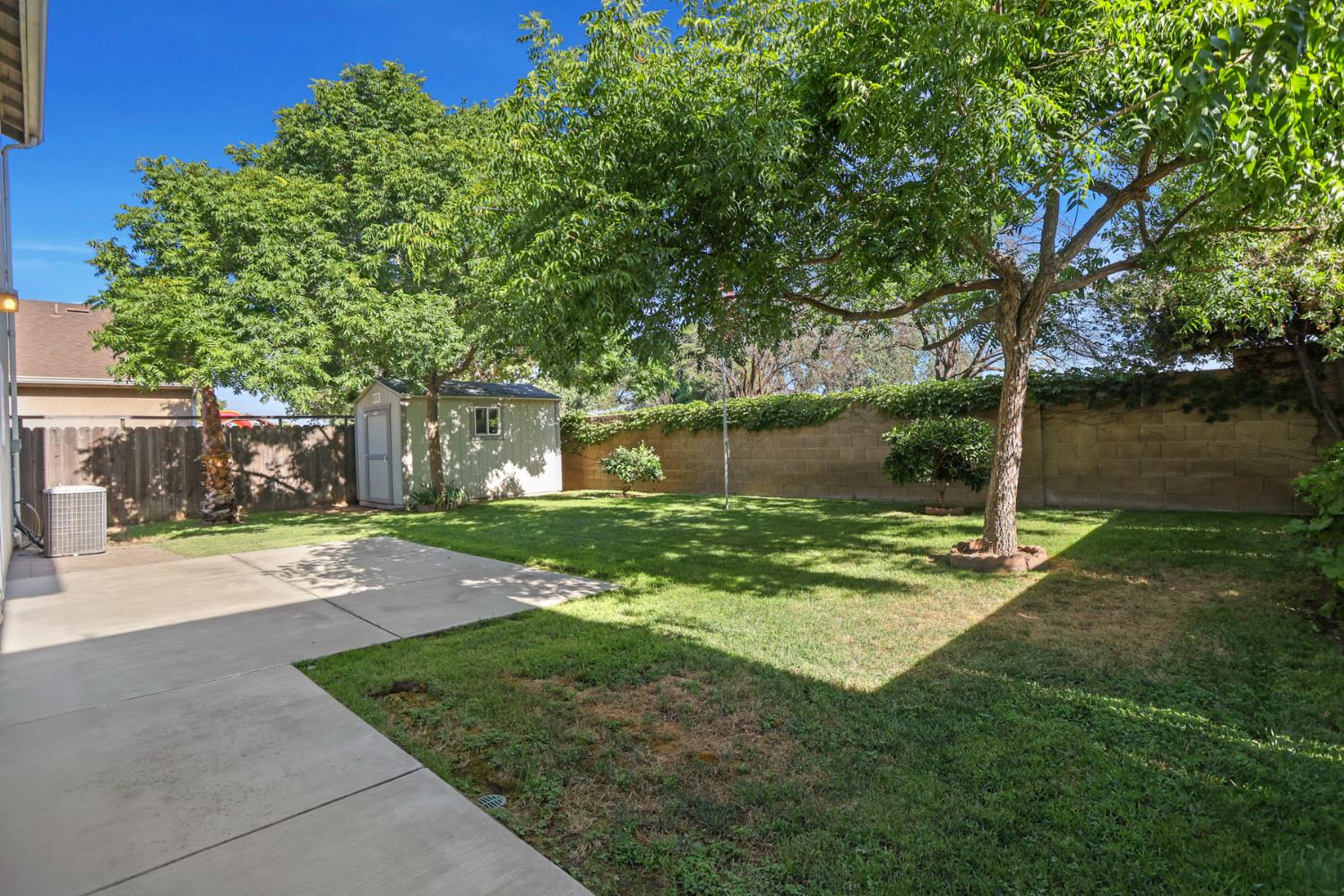 1945 San Ramos Way, Modesto, CA 95358