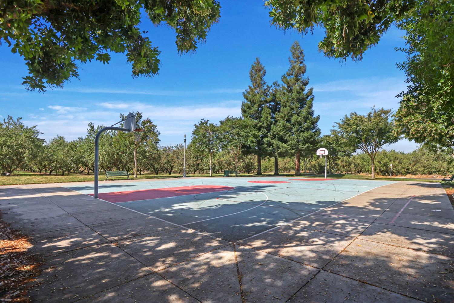 1945 San Ramos Way, Modesto, CA 95358