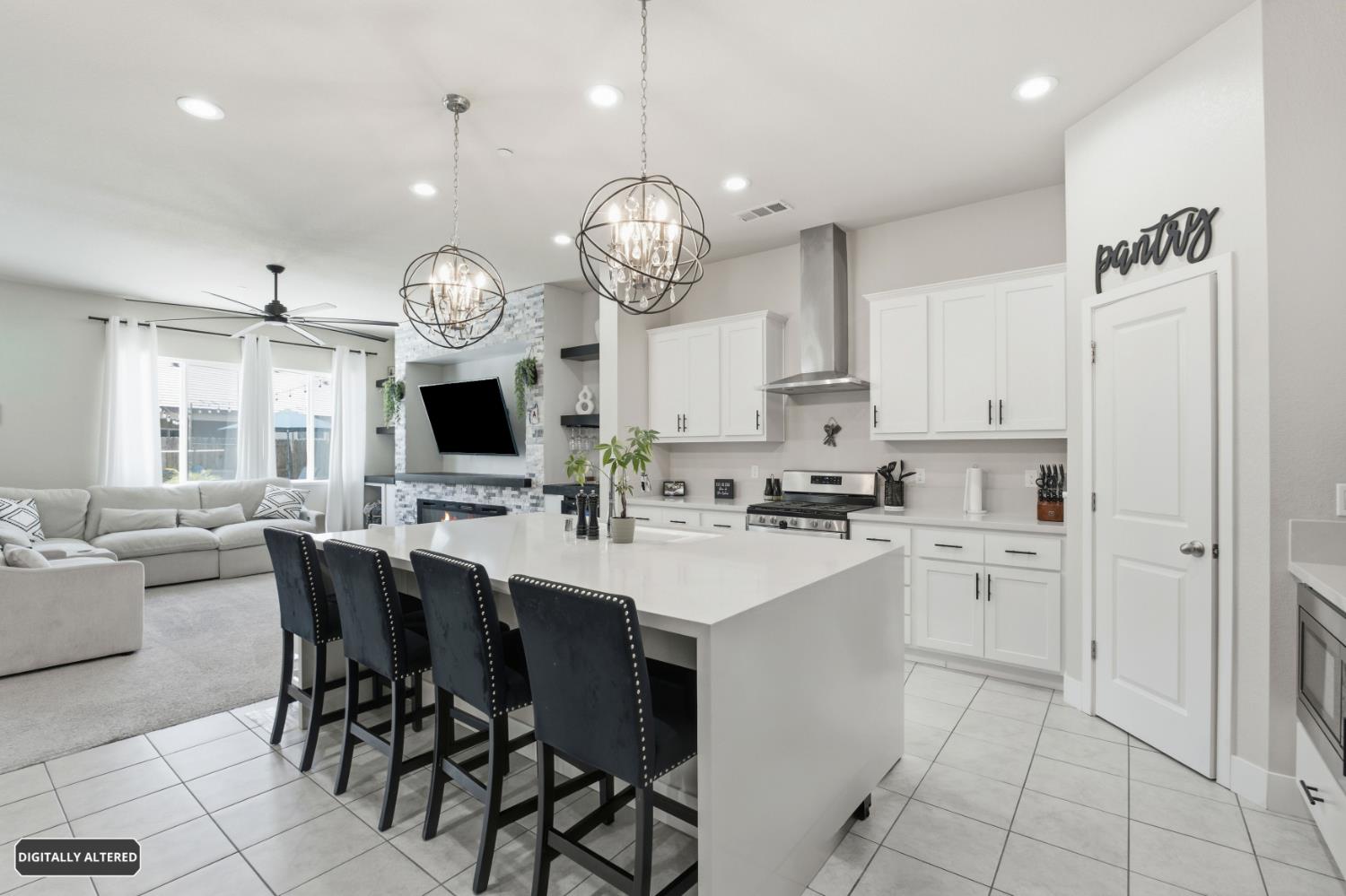 2333 Bharvani Ave, Manteca, CA 95337