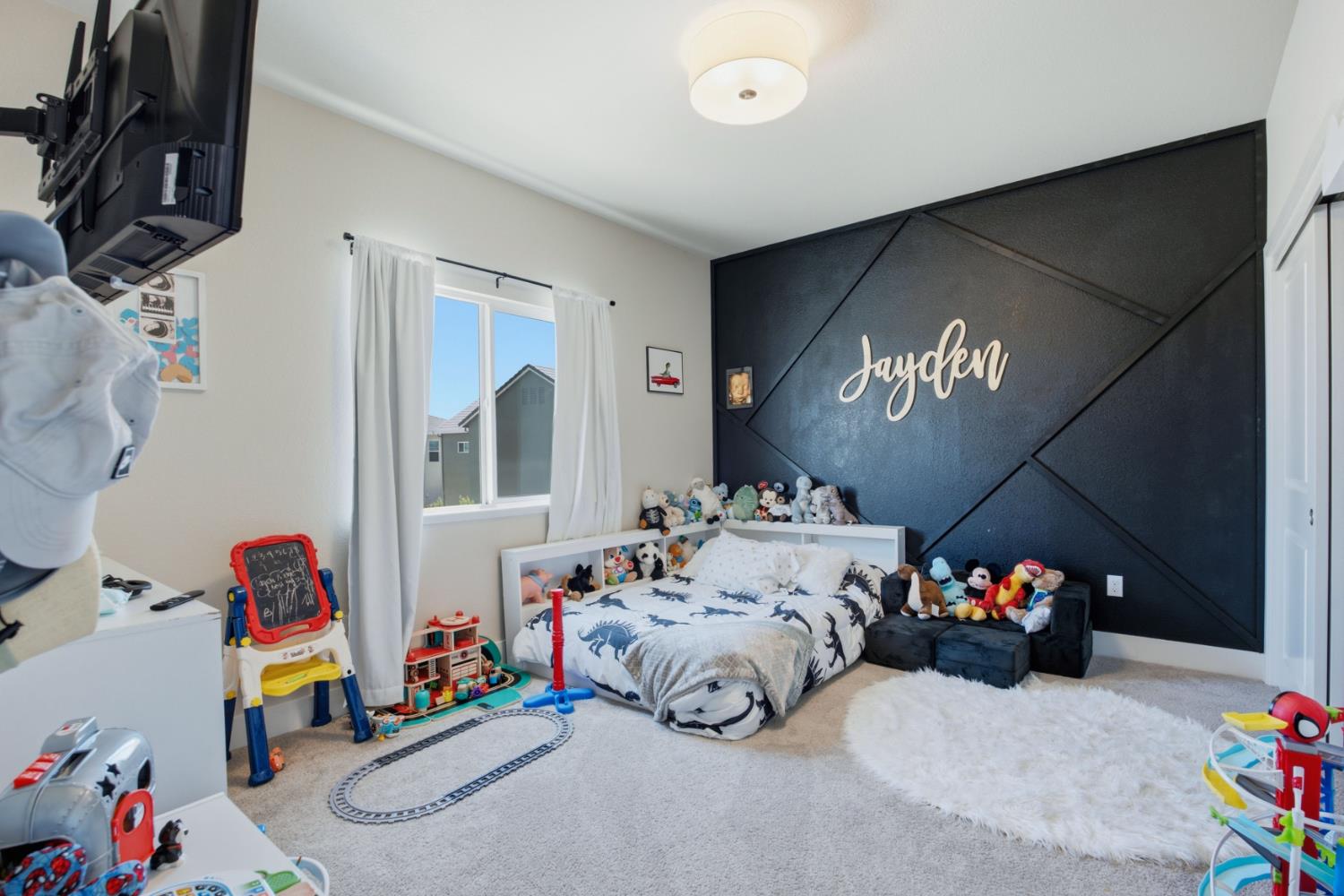 2333 Bharvani Ave, Manteca, CA 95337