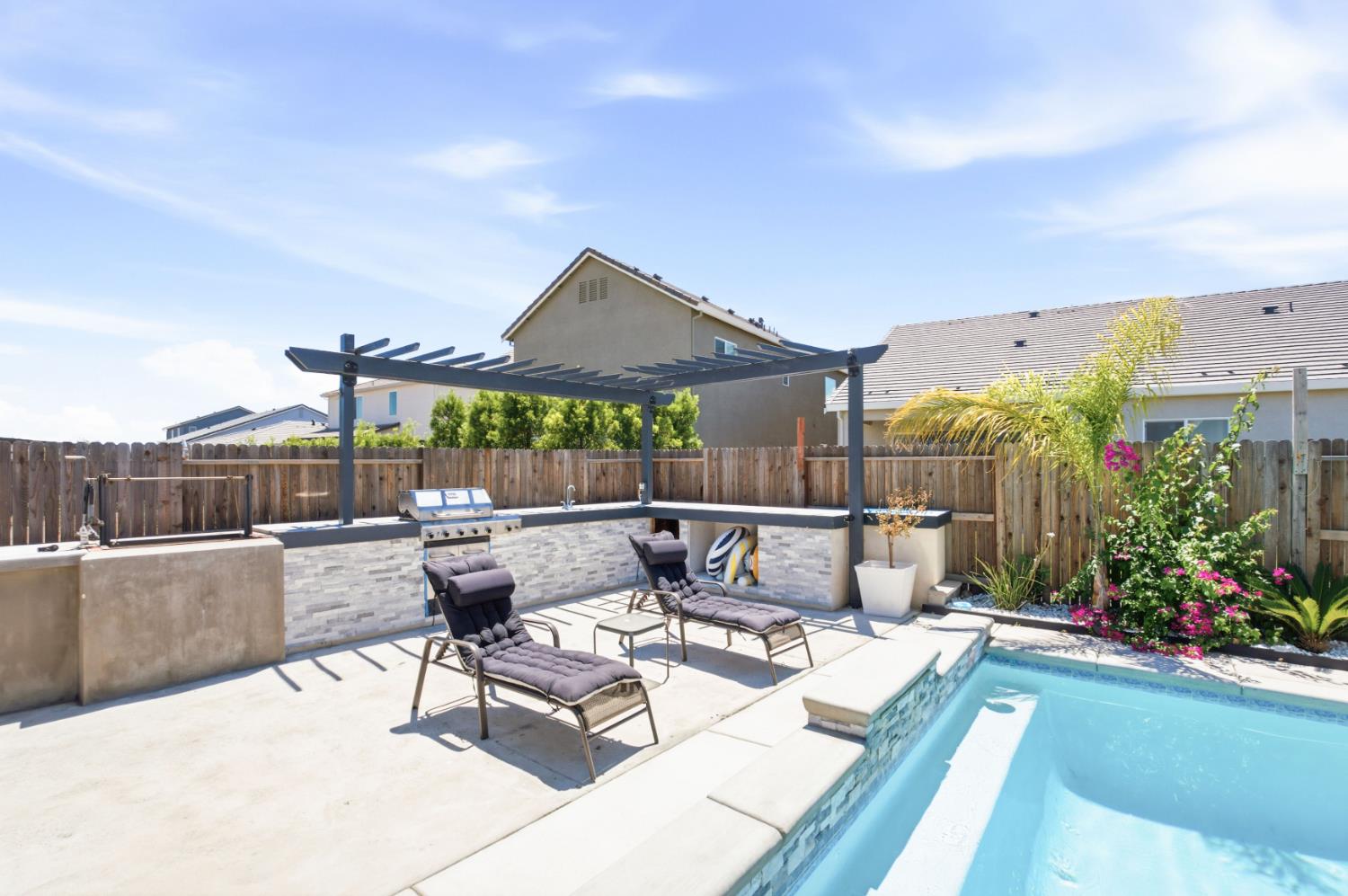 2333 Bharvani Ave, Manteca, CA 95337