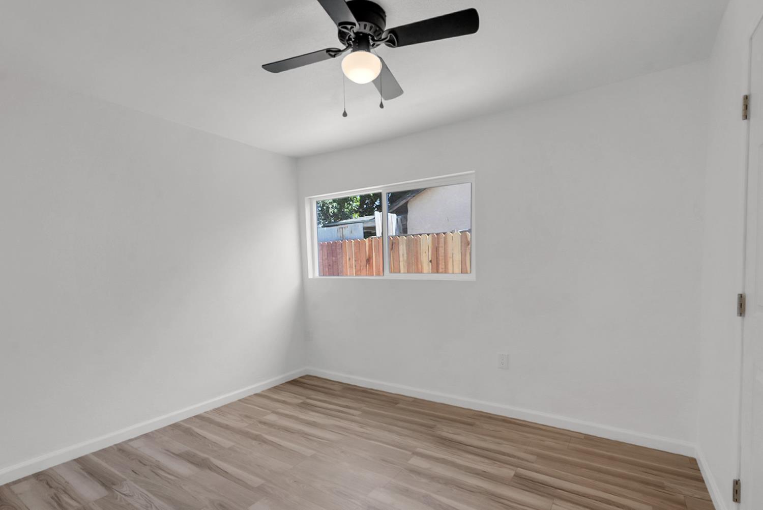 413 Empire Ave, Modesto, CA 95354