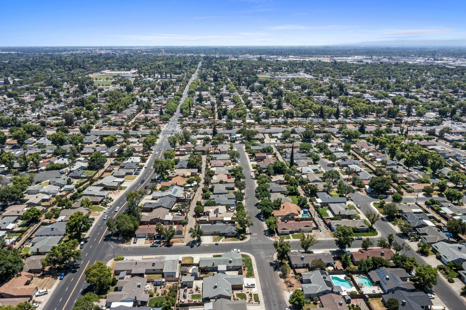 1106 Monte Cristo Ave, Modesto, CA 95350