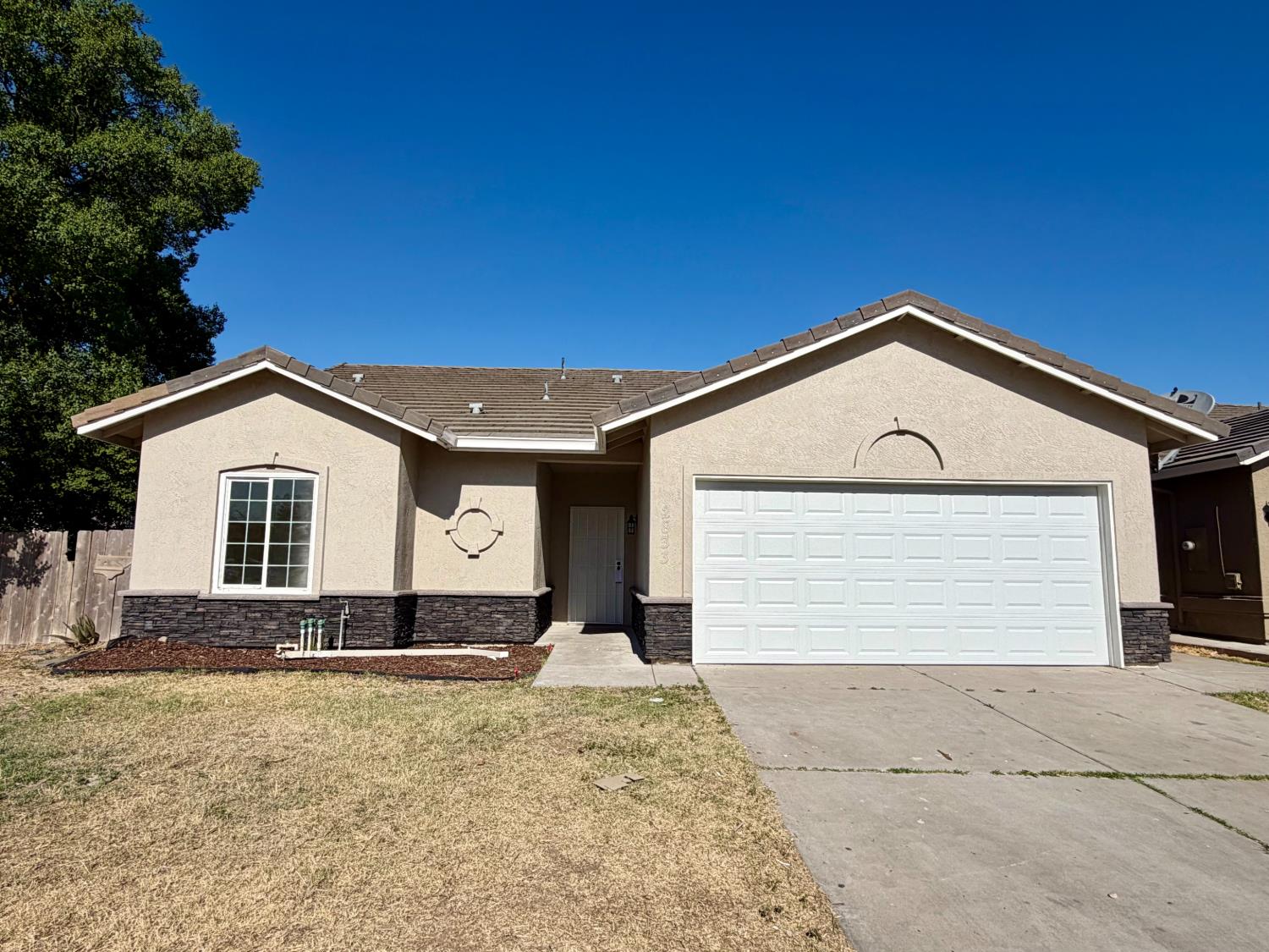 2833 Colton Ct, Merced, CA 95348