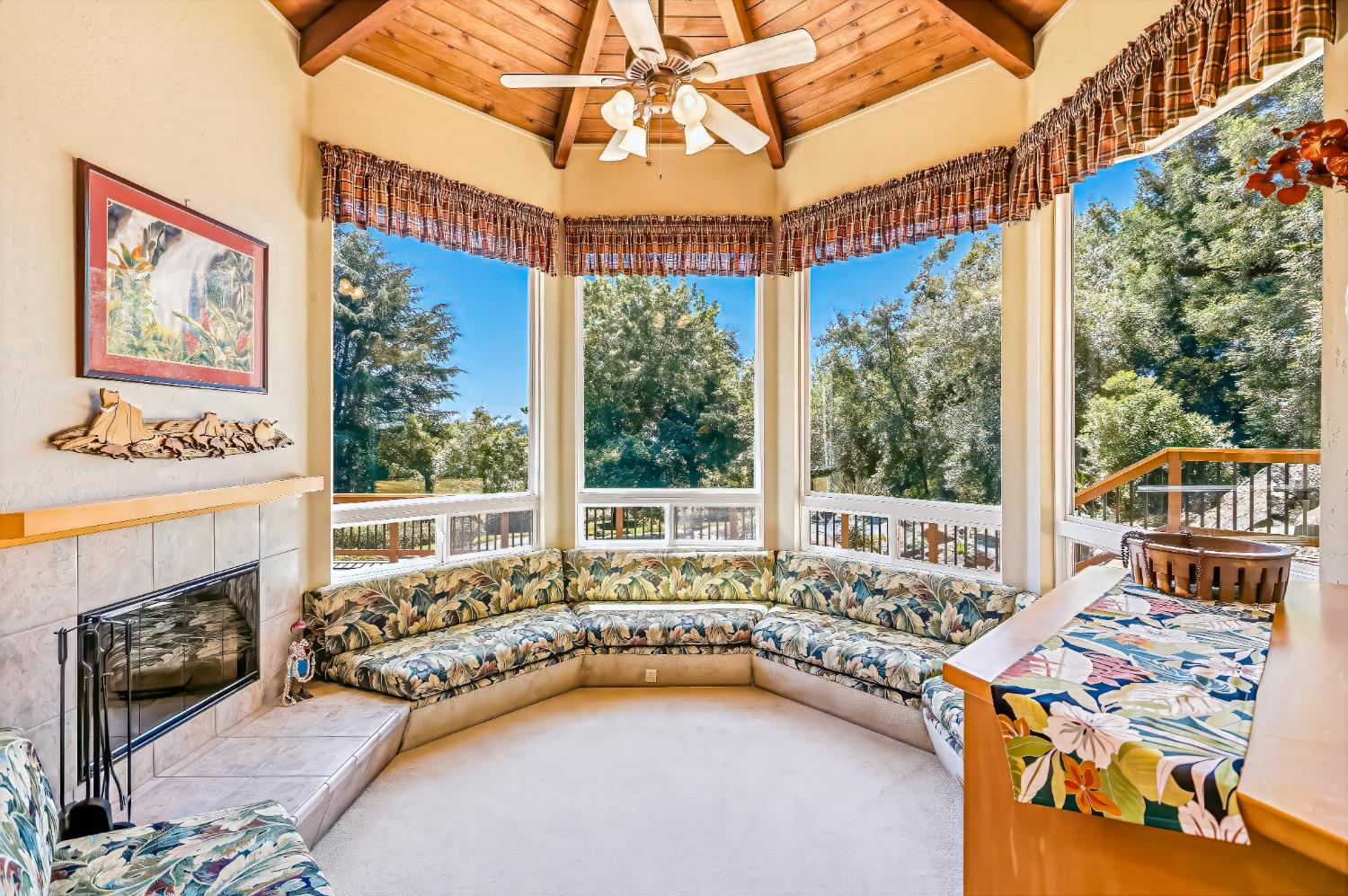 8918 Oak View Dr, Oakdale, CA 95361