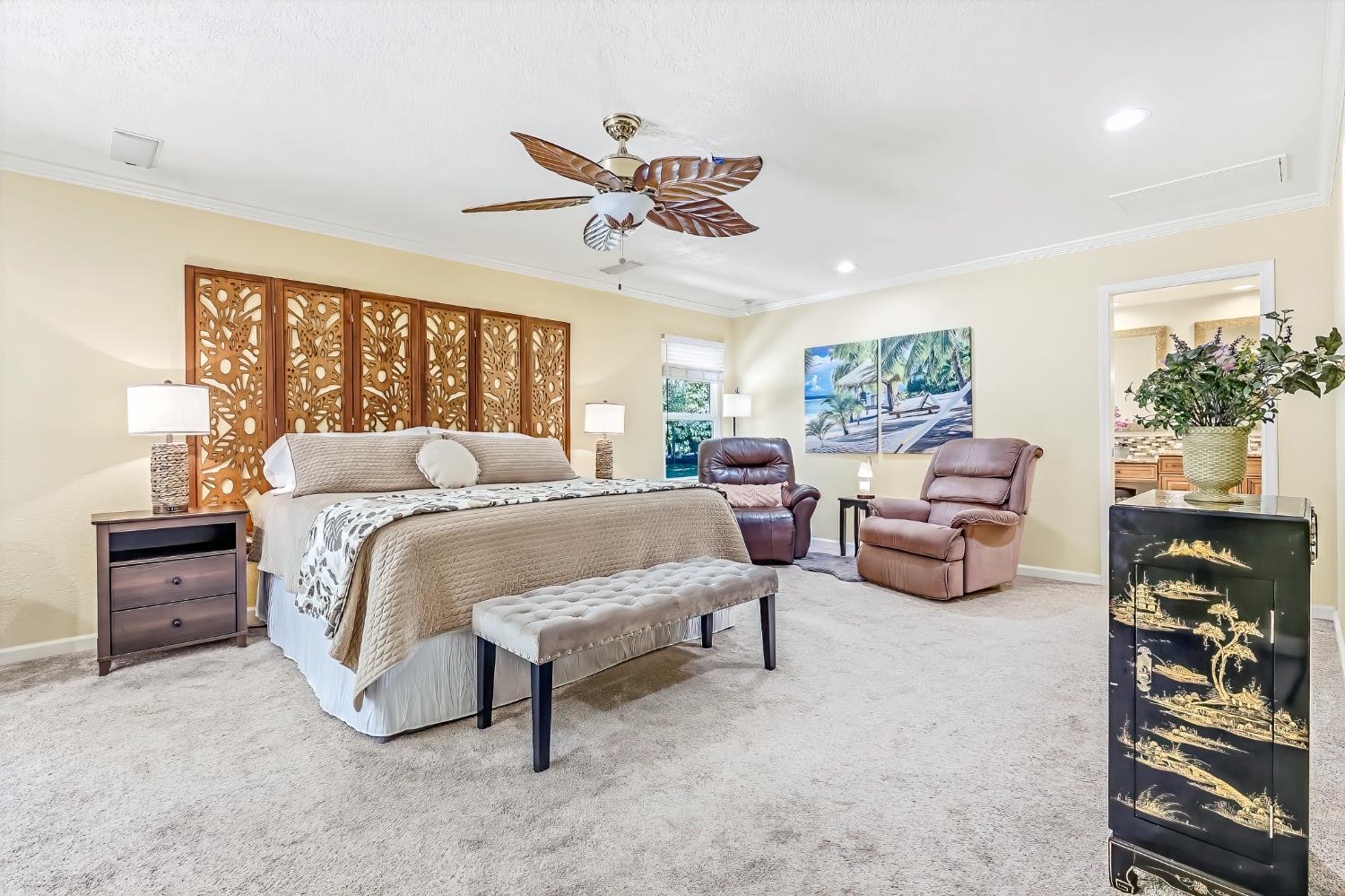 8918 Oak View Dr, Oakdale, CA 95361