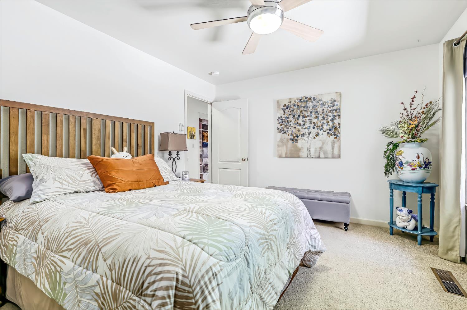 8918 Oak View Dr, Oakdale, CA 95361