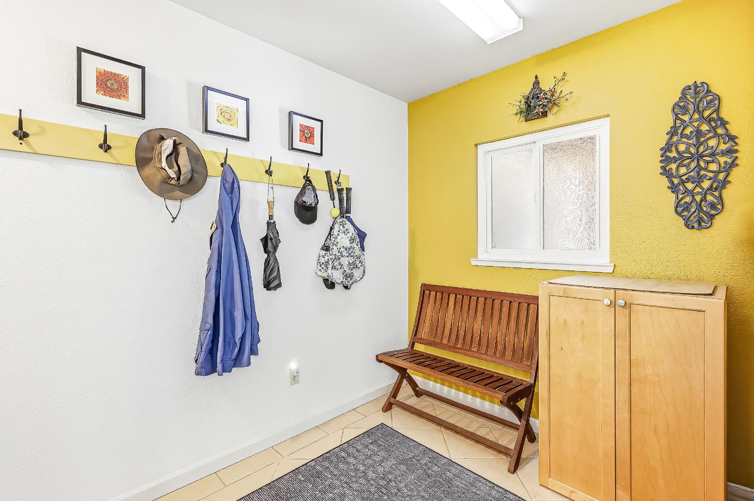 8918 Oak View Dr, Oakdale, CA 95361