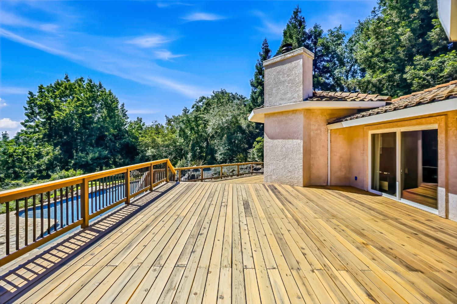 8918 Oak View Dr, Oakdale, CA 95361