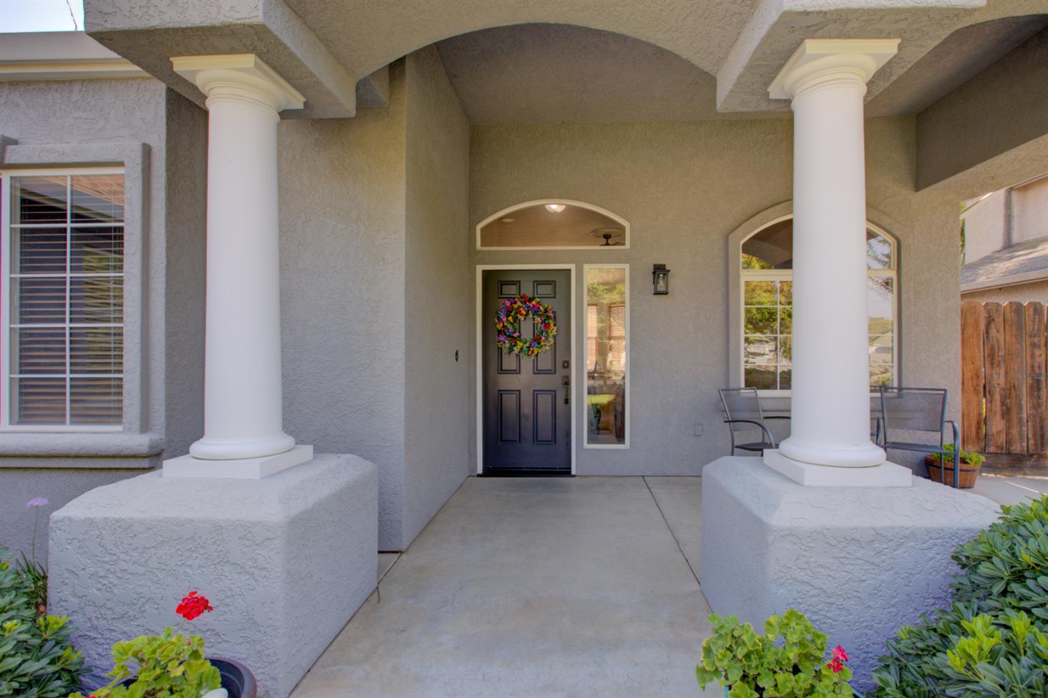 1704 Nutshell Ct, Hughson, CA 95326