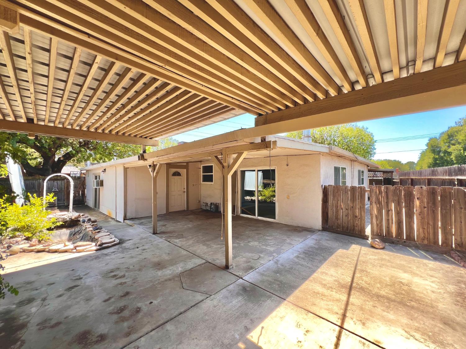 1809 Cindy Ave, Modesto, CA 95350