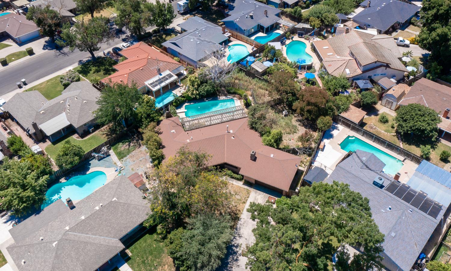 1221 Mist Flower Ct, Modesto, CA 95355