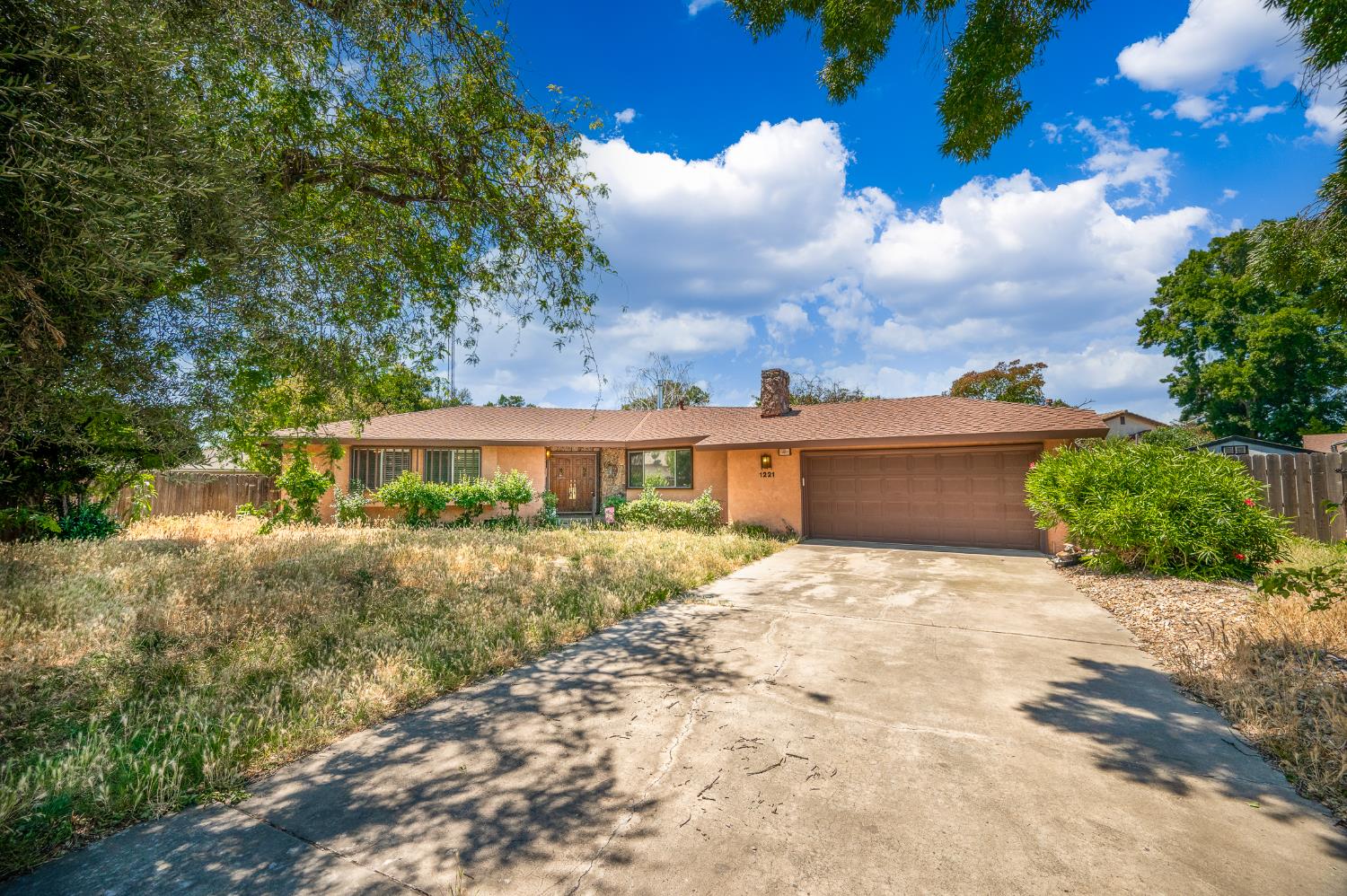 1221 Mist Flower Ct, Modesto, CA 95355