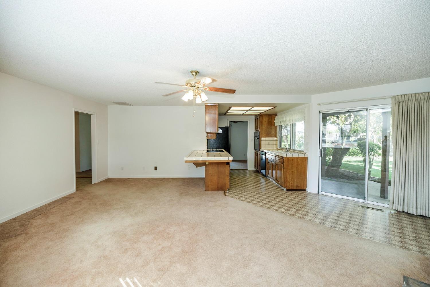 1221 Mist Flower Ct, Modesto, CA 95355