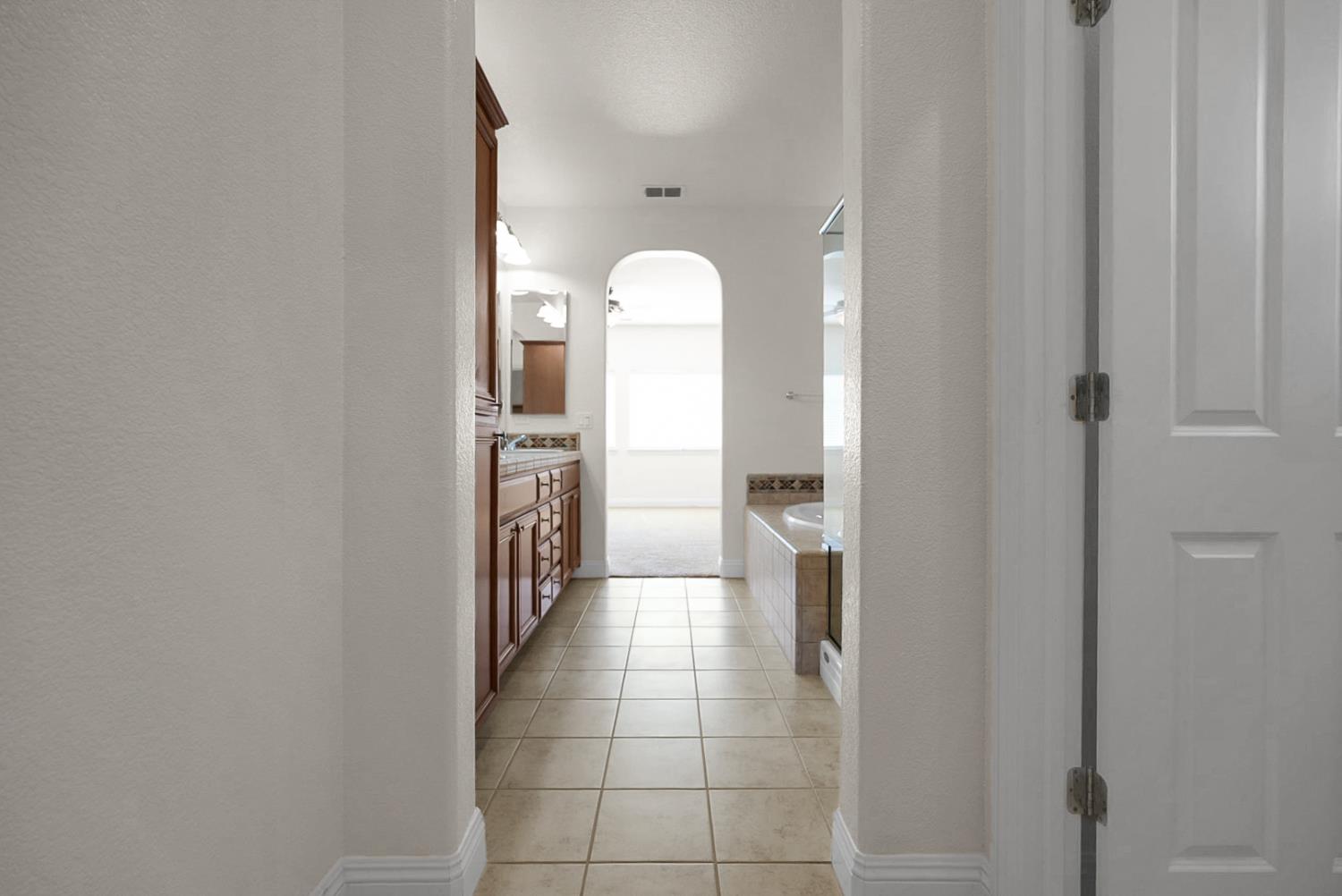 4181 Wild Lilac Dr, Turlock, CA 95382