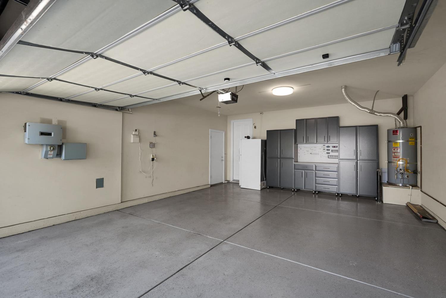 4181 Wild Lilac Dr, Turlock, CA 95382