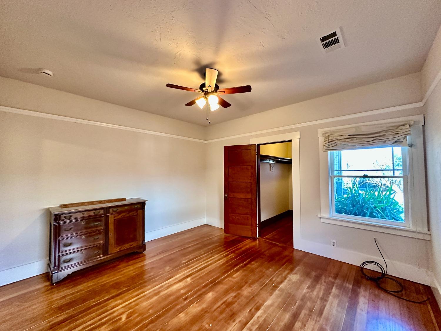 1059 Q St, Newman, CA 95360