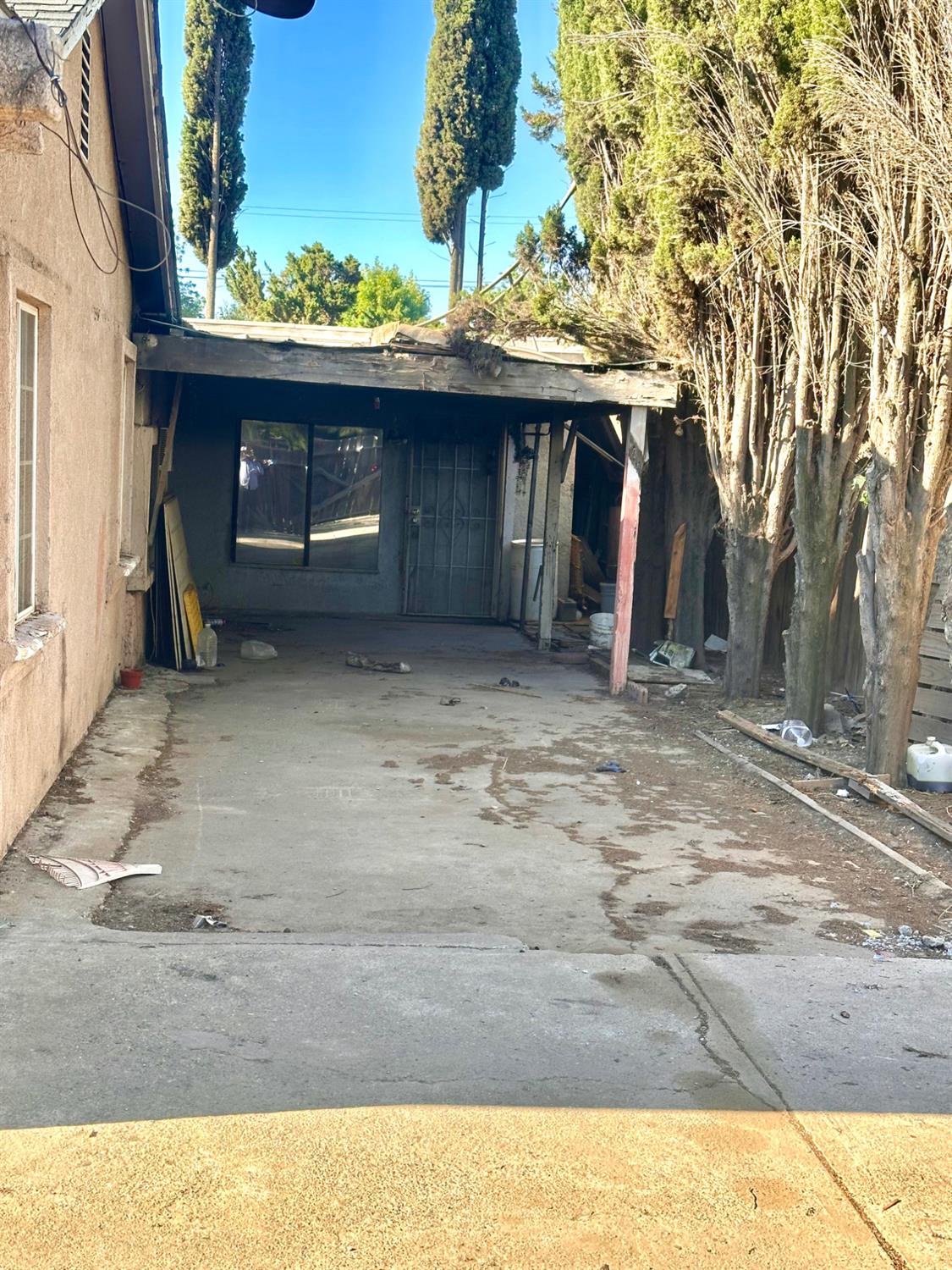 1924 Kenneth St, Modesto, CA 95351