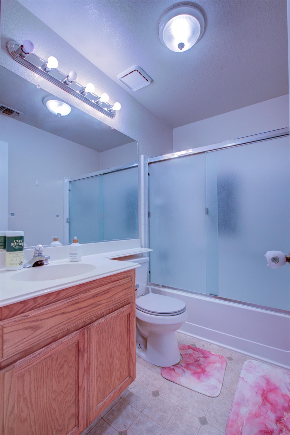 1101 Citrus Ct, Modesto, CA 95350