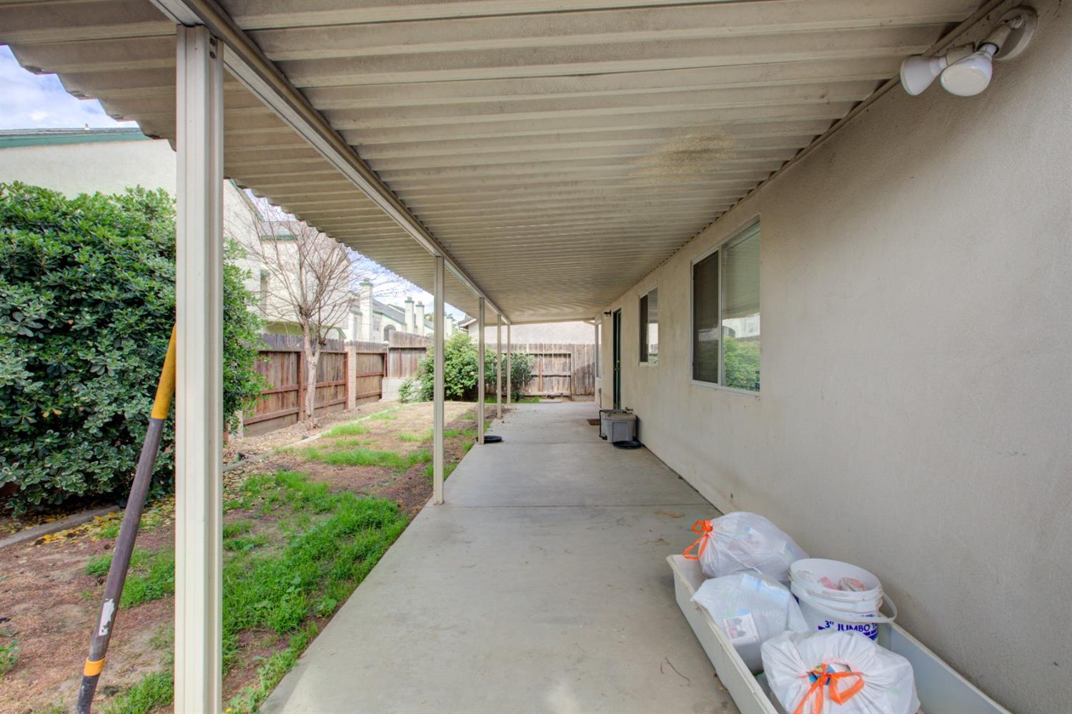 1101 Citrus Ct, Modesto, CA 95350