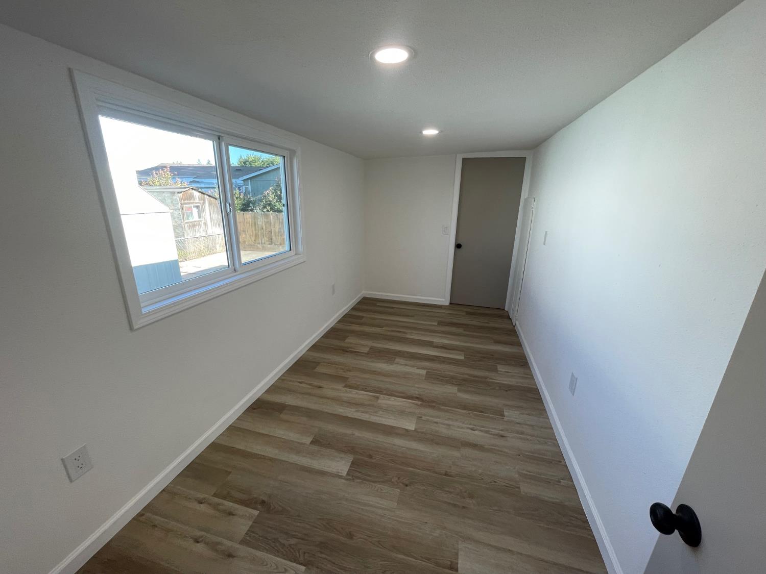 900 Old Stockton Rd #127, Oakdale, CA 95361