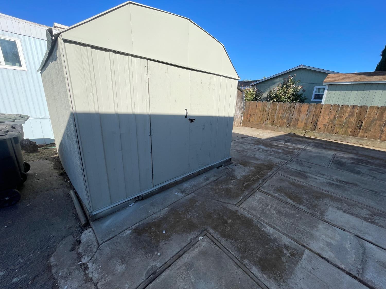 900 Old Stockton Rd #127, Oakdale, CA 95361