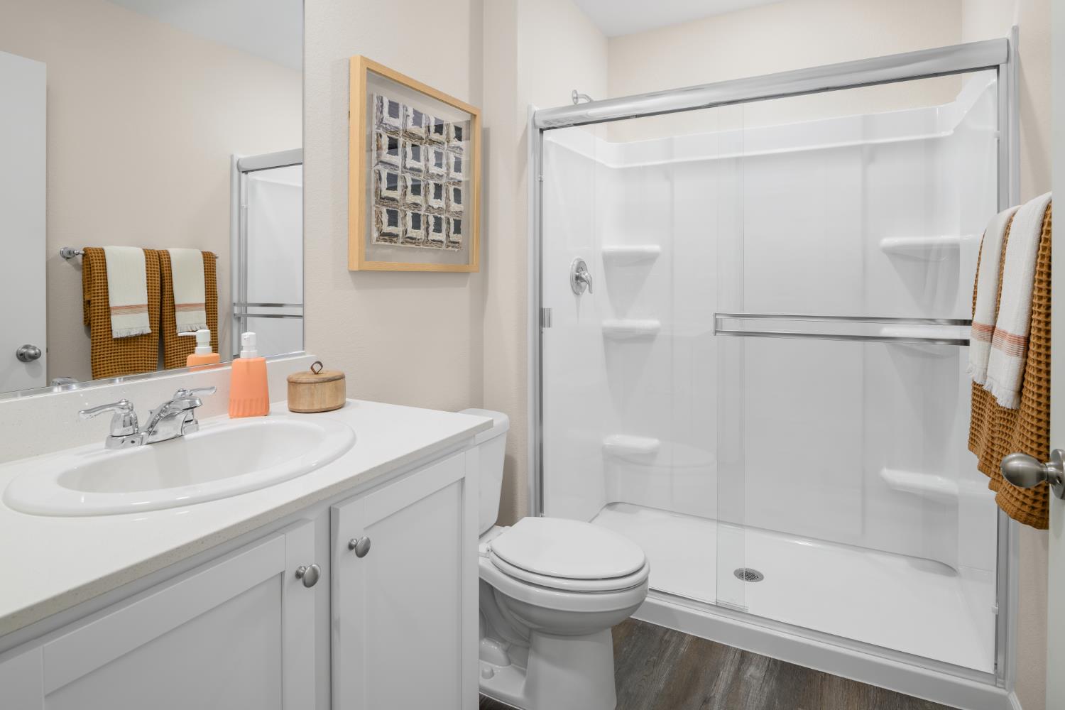 1843 Mariposa Dr, Los Banos, CA 93635
