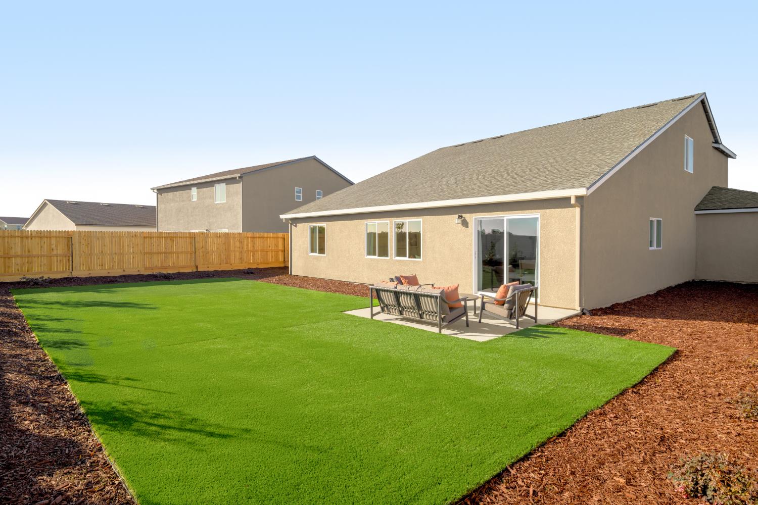 1843 Mariposa Dr, Los Banos, CA 93635