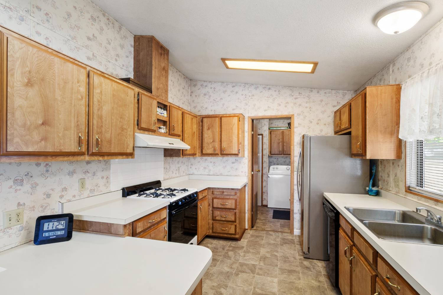 1500 Held Dr #31, Modesto, CA 95355