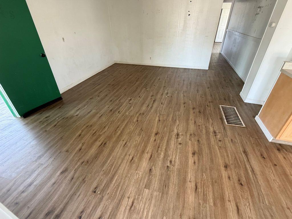 5412 Tully Rd, Modesto, CA 95356