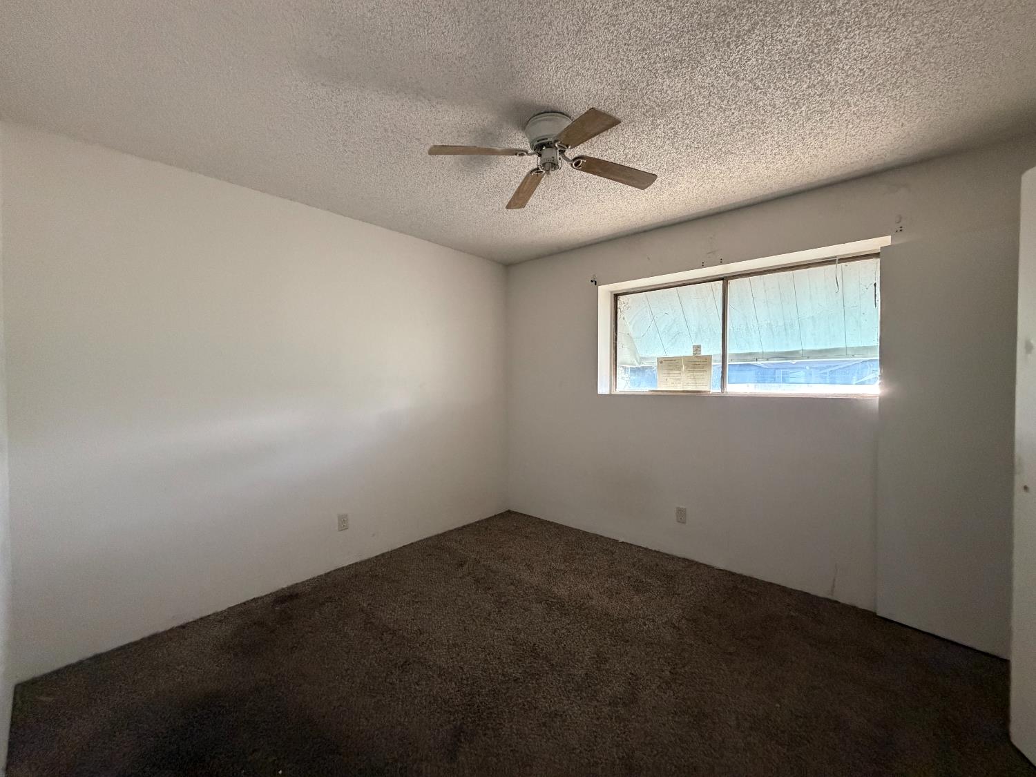 370 N Lindale St, Porterville, CA 93257