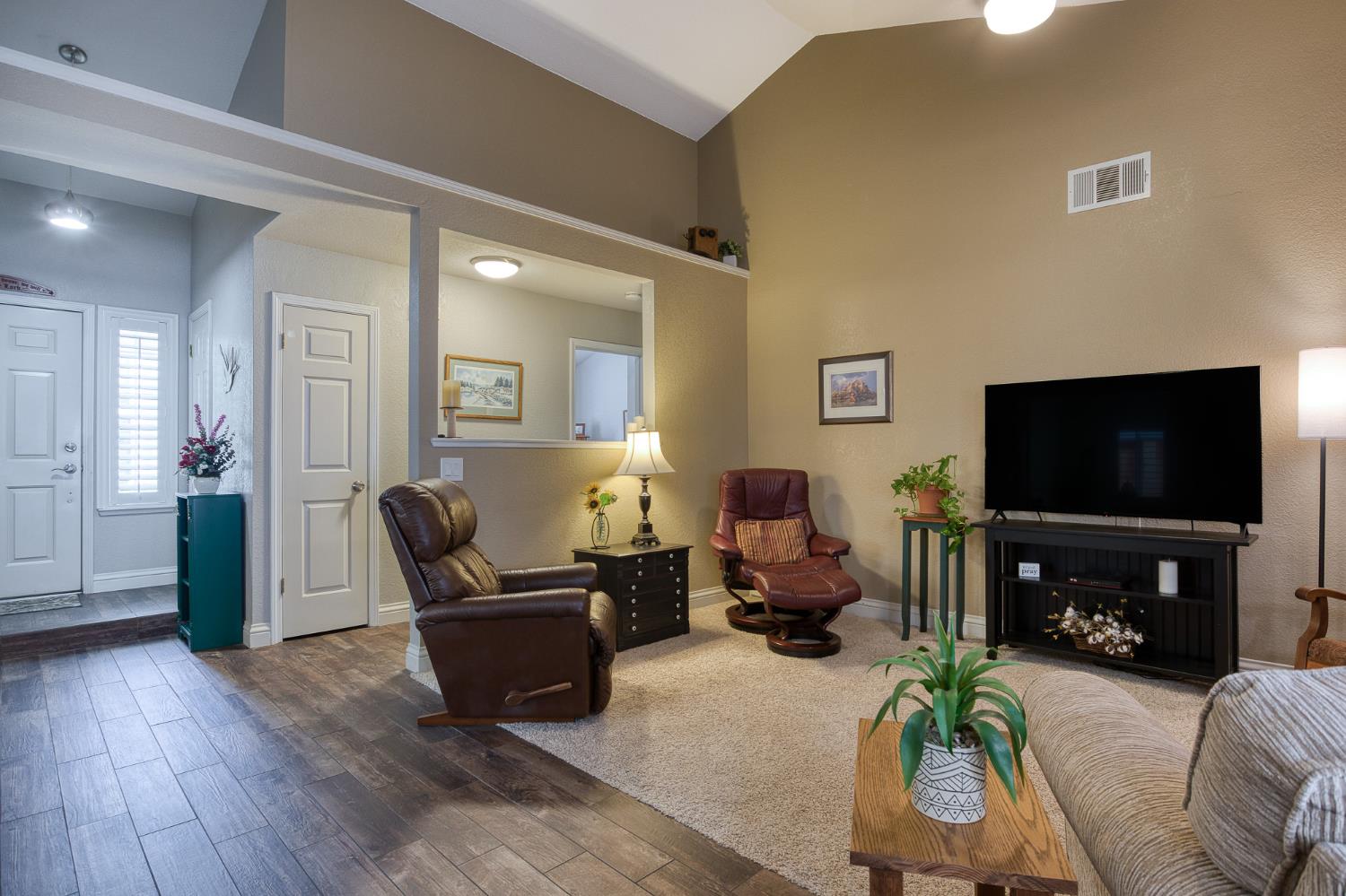 2809 Sand Stone St, Modesto, CA 95355